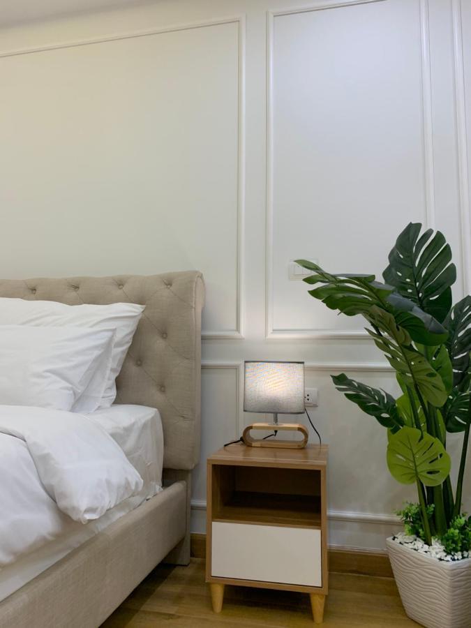 クイニョン Tms - Pullman Luxury Outlet - High Floor Beach View Bed & Breakfast エクステリア 写真